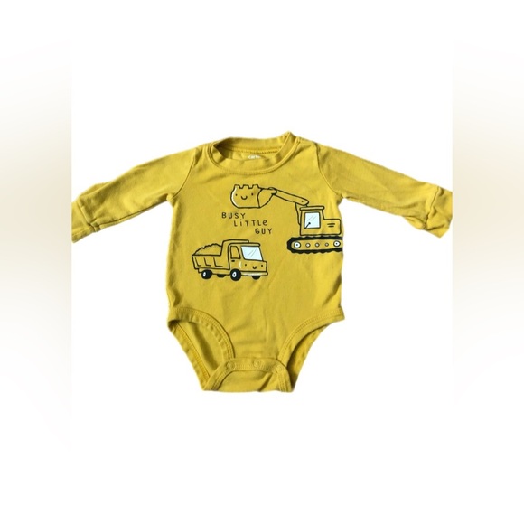2/15$• onesies bundle• Carter’s child of mine• Baby clothing • 3 months old - Picture 7 of 10